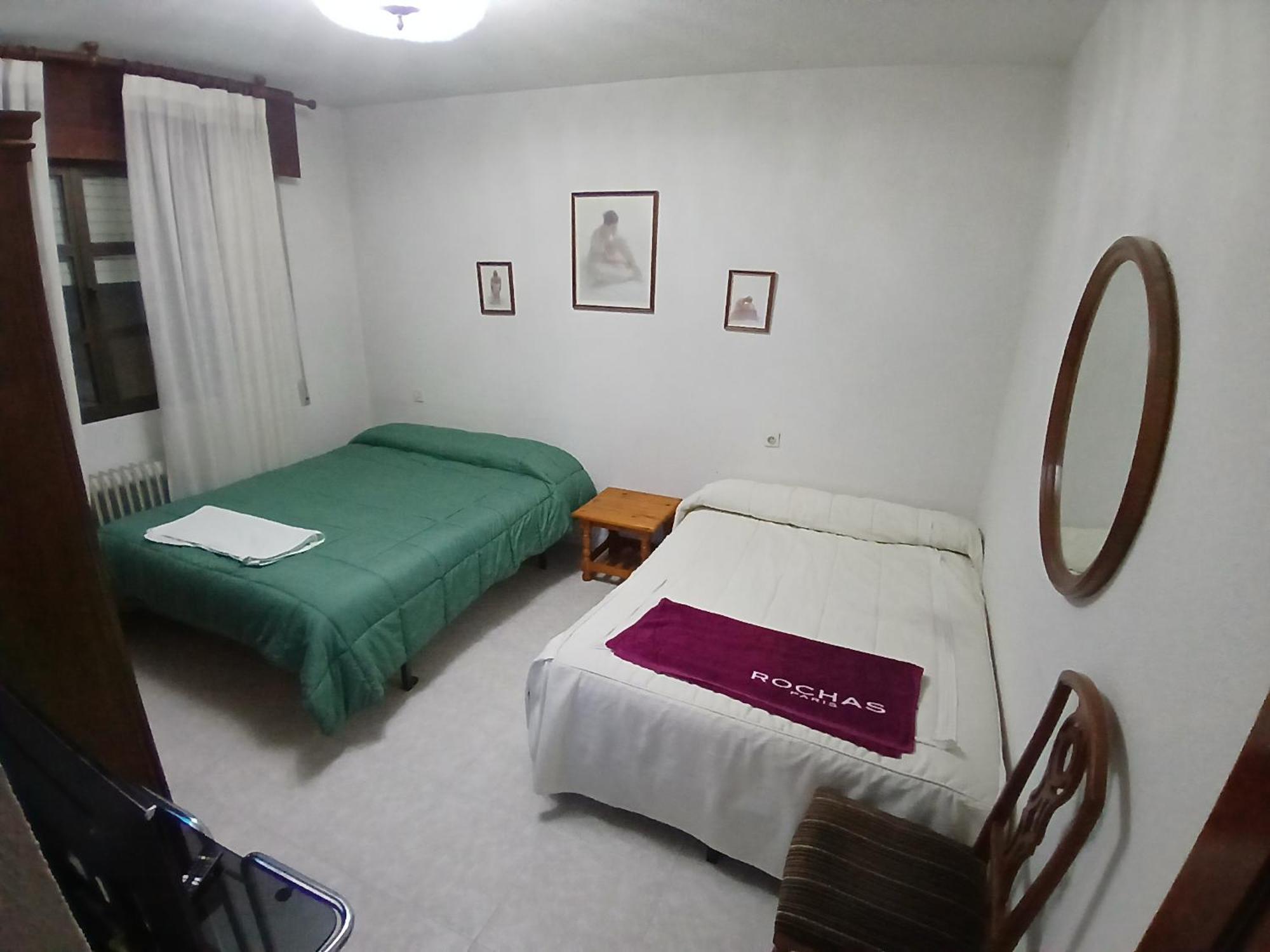 Habitacion Privada Familiar Toledo Exterior photo